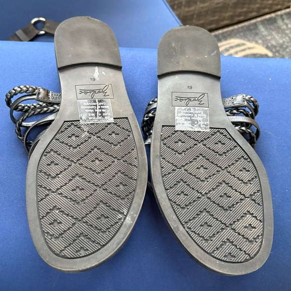 Zodiac Black Braided Leather Sandals - Picture 3 of 3